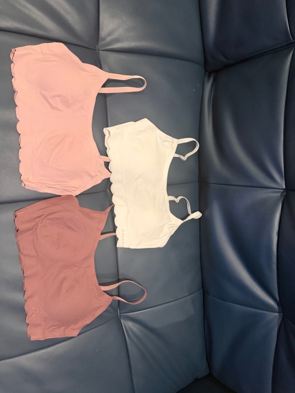 3 Seamless Scallop Bralettes-White, Light Pink, Dusty Rose , soft, size small